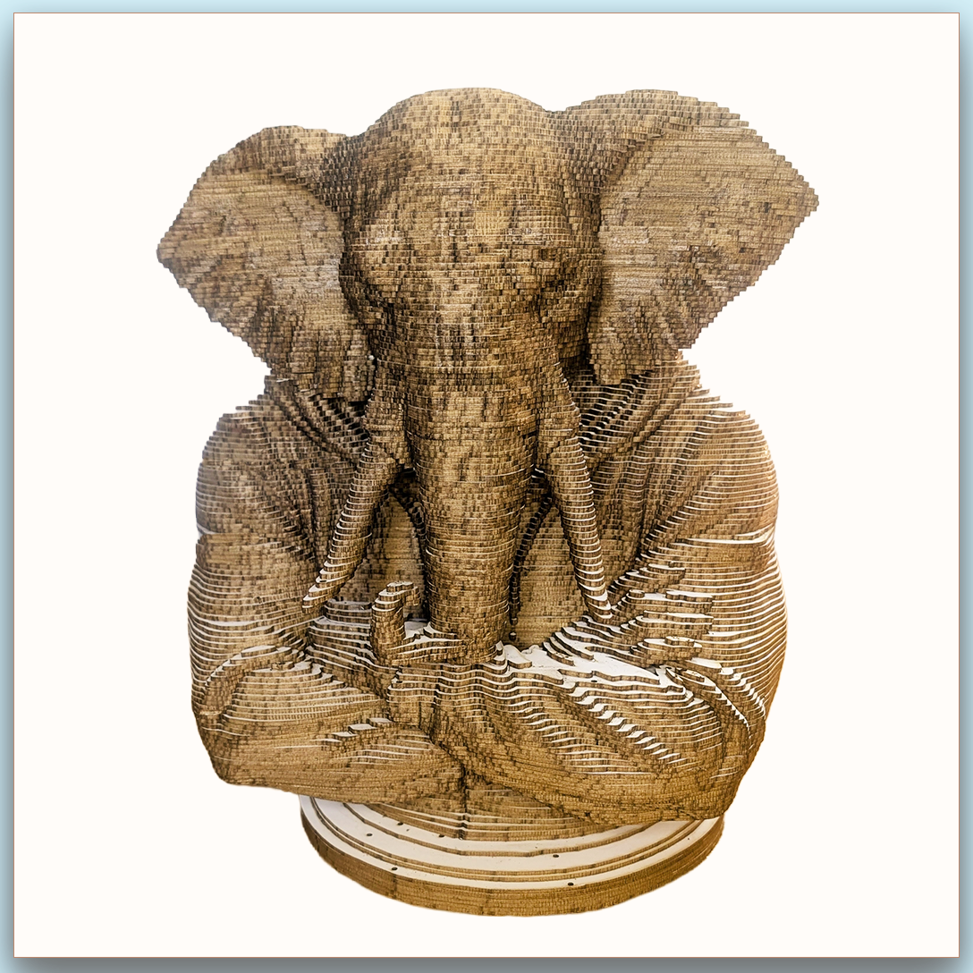 Buste d’Éléphant – Sculpture 3D en carton